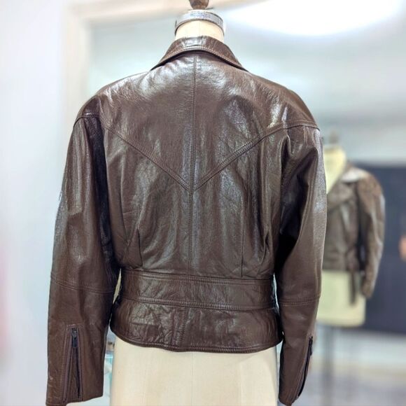 Vintage Italian Crop Leather jacket - Picture 5 of 10